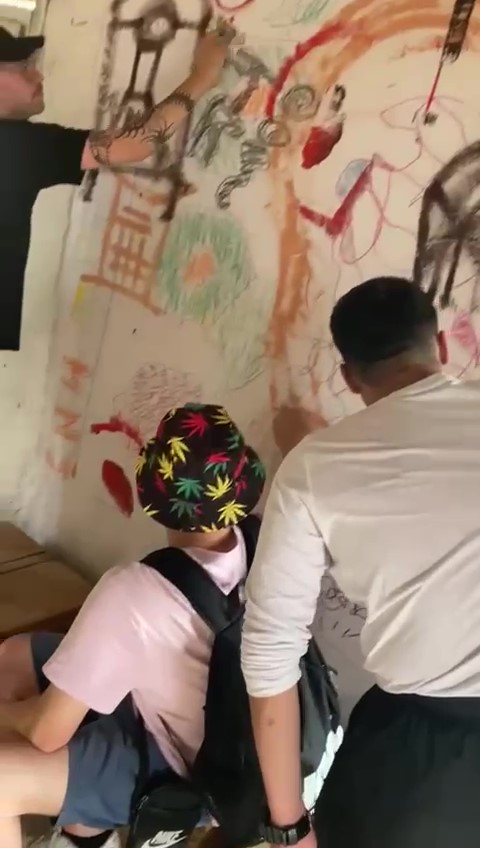 WhatsApp Video 2025-12-01 at 08.15.07 – frame at 0m14s